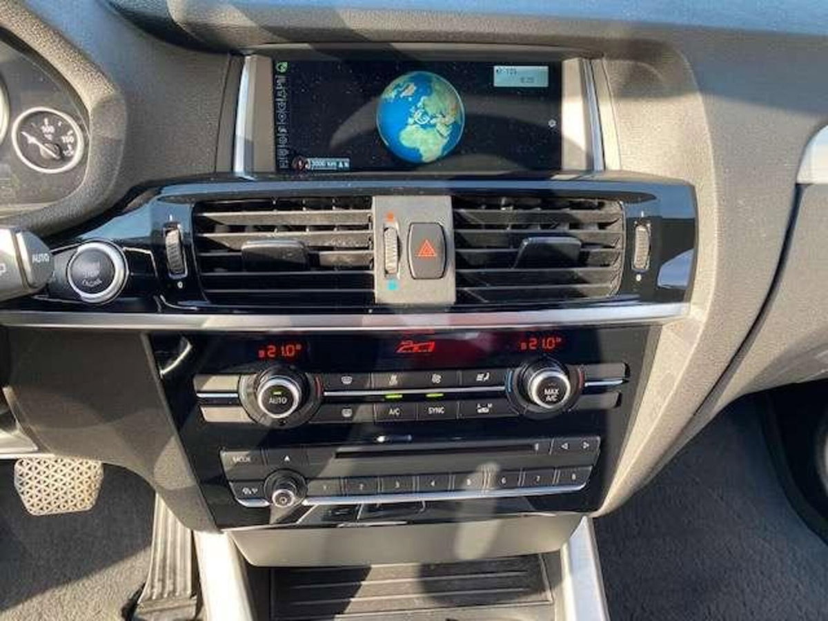 BMW X3 xDrive30dA 258CV xLine (13)