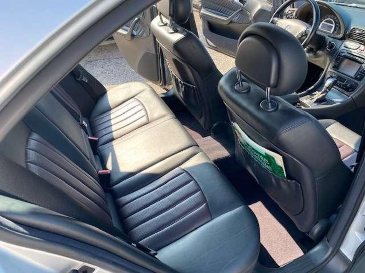 Mercedes-Benz Classe C 32 Kompressor cat AMG (13)
