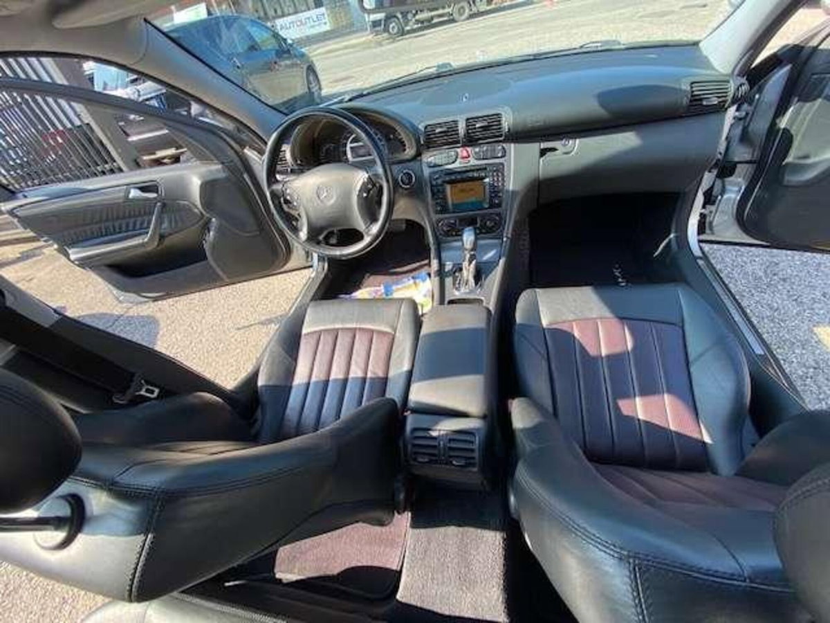 Mercedes-Benz Classe C 32 Kompressor cat AMG (14)