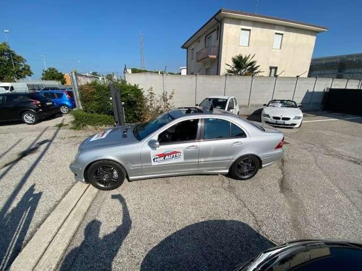 Mercedes-Benz Classe C 32 Kompressor cat AMG (4)