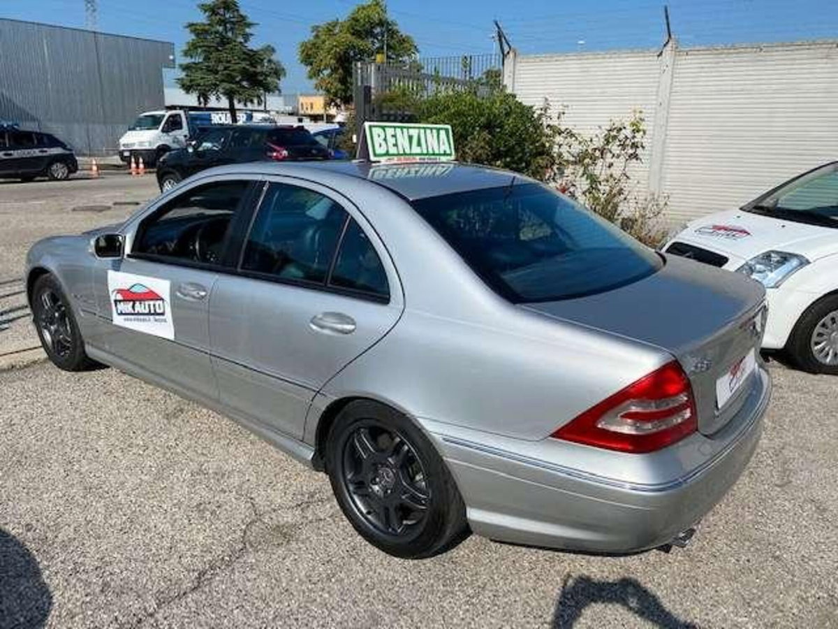 Mercedes-Benz Classe C 32 Kompressor cat AMG (5)