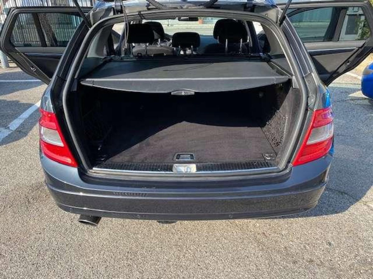 Mercedes-Benz Classe C Station Wagon 220 CDI Avantg. (11)