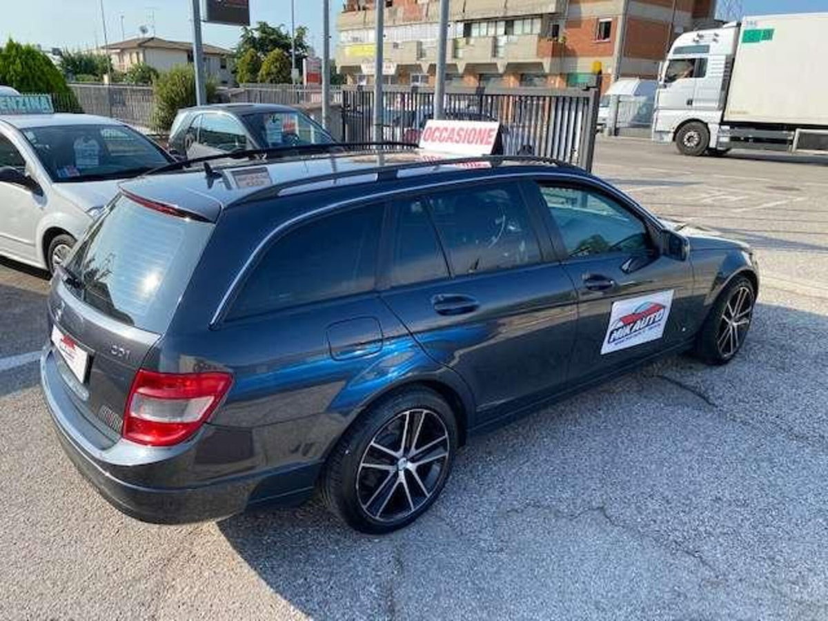 Mercedes-Benz Classe C Station Wagon 220 CDI Avantg. (4)