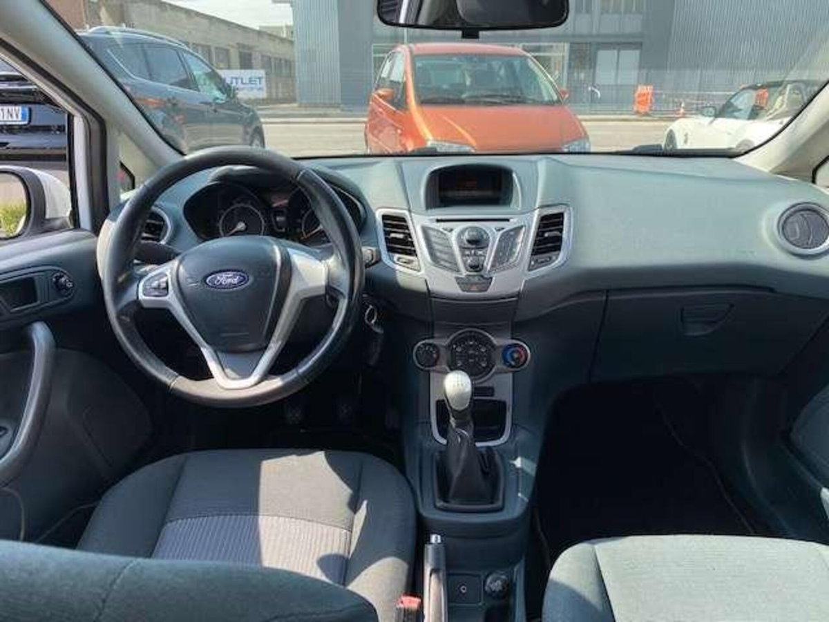 Ford Fiesta 1.2 82CV 3 porte (13)