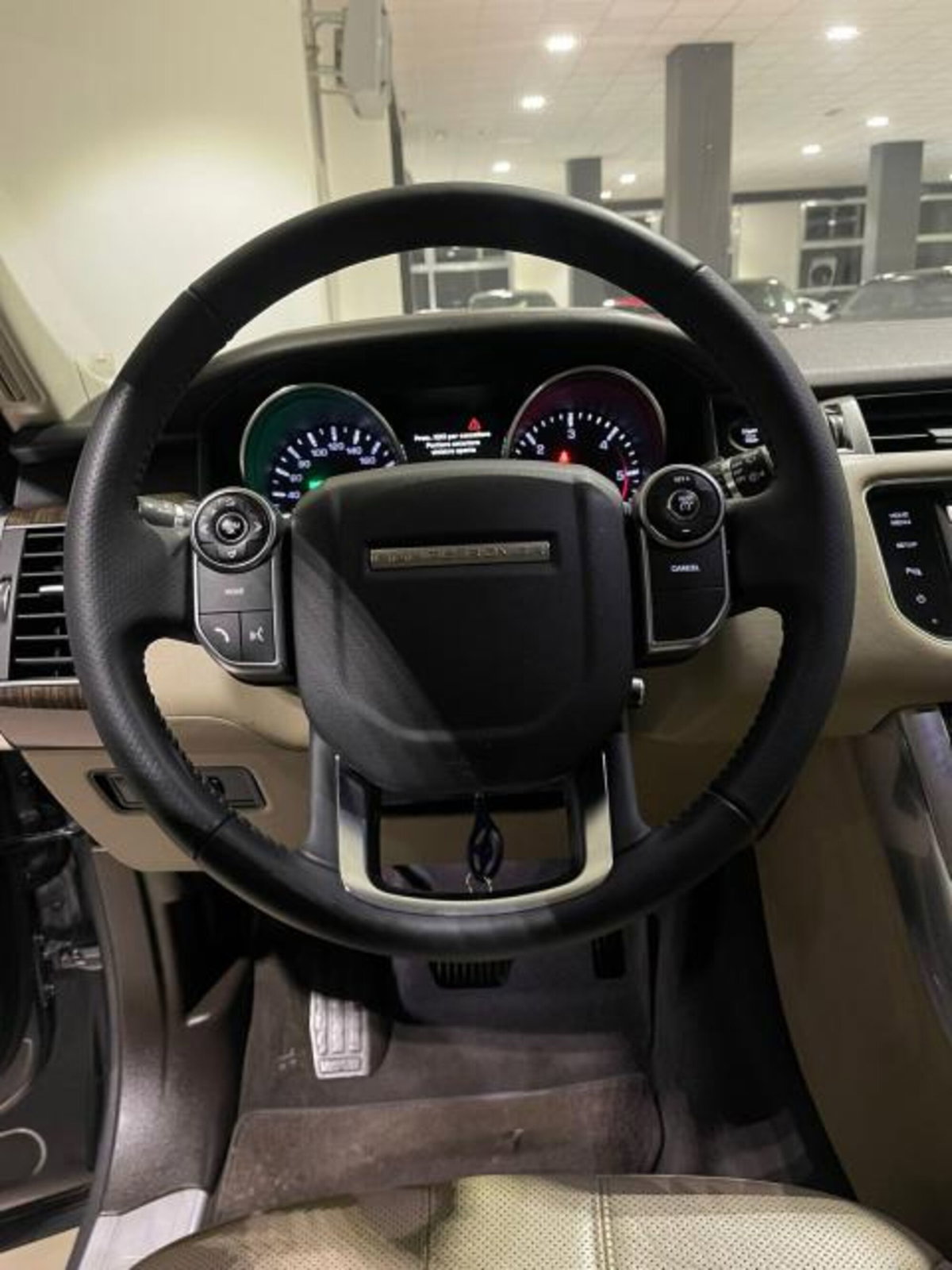 Land Rover Range Rover Sport 3.0 SDV6 HSE (19)