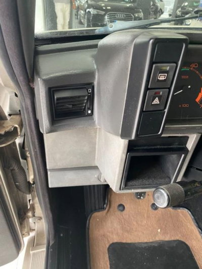 Alfa Romeo 75 2.0i Twin Spark (10)