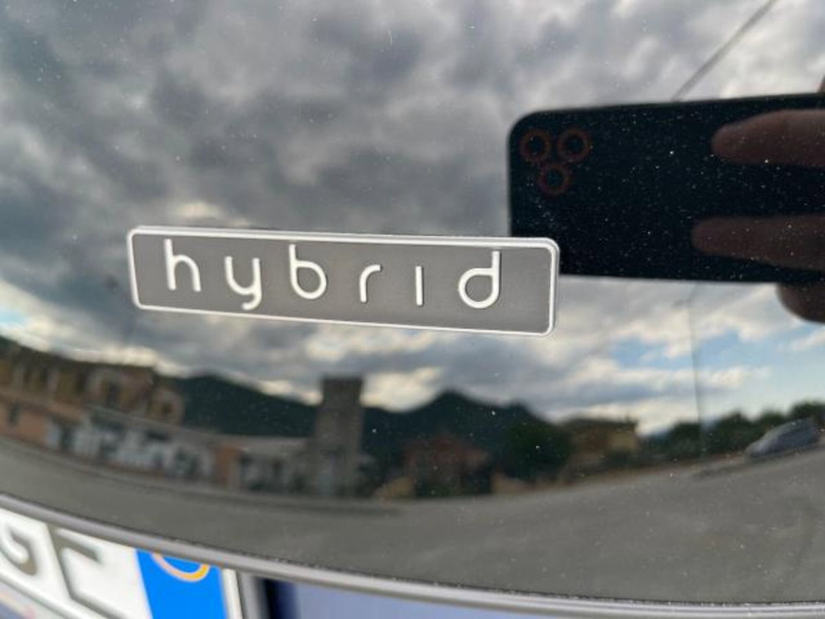 Lancia Ypsilon 1.0 FireFly 5 porte S&S Hybrid Ecochic Gold (20)