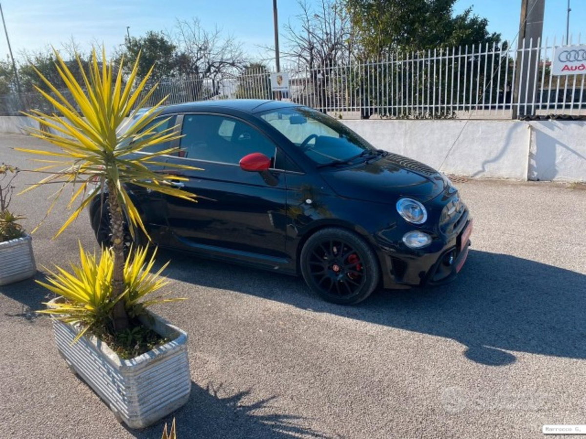 Abarth 595 595 1.4 Turbo T-Jet 165 CV Pista (6)