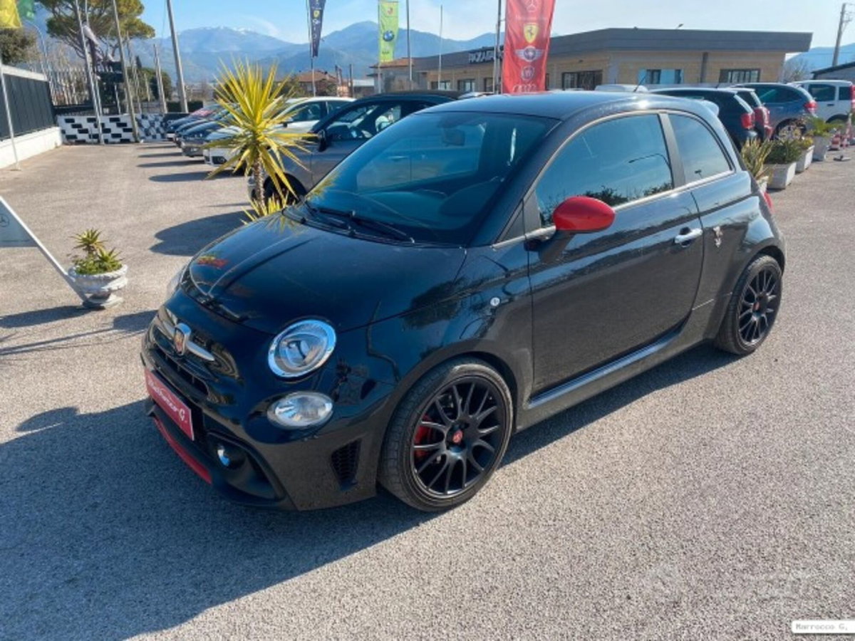 Abarth 595 595 1.4 Turbo T-Jet 165 CV Pista (9)