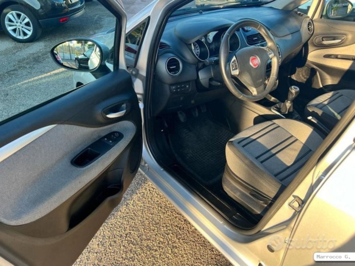 Fiat Punto Evo 1.3 Mjt 75 CV 5 porte Dynamic (12)