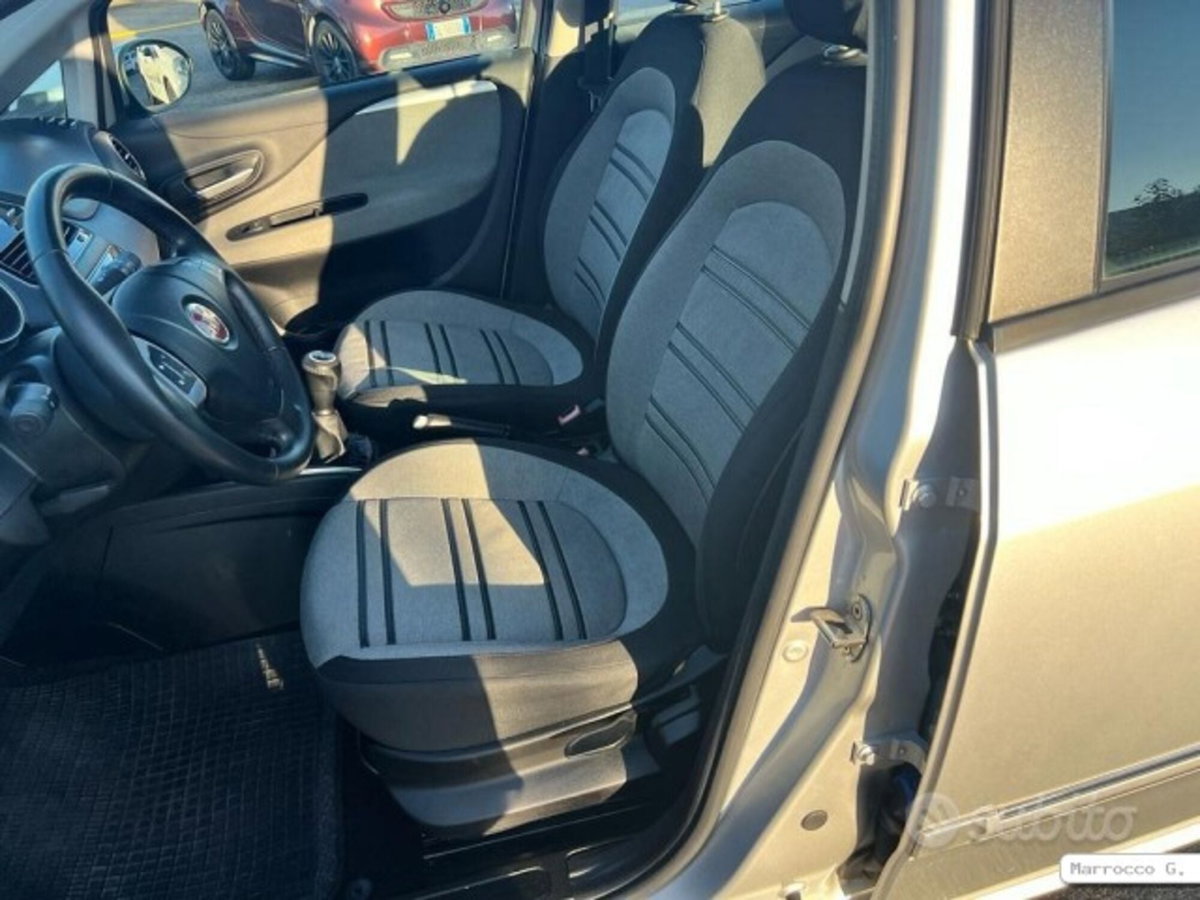 Fiat Punto Evo 1.3 Mjt 75 CV 5 porte Dynamic (13)