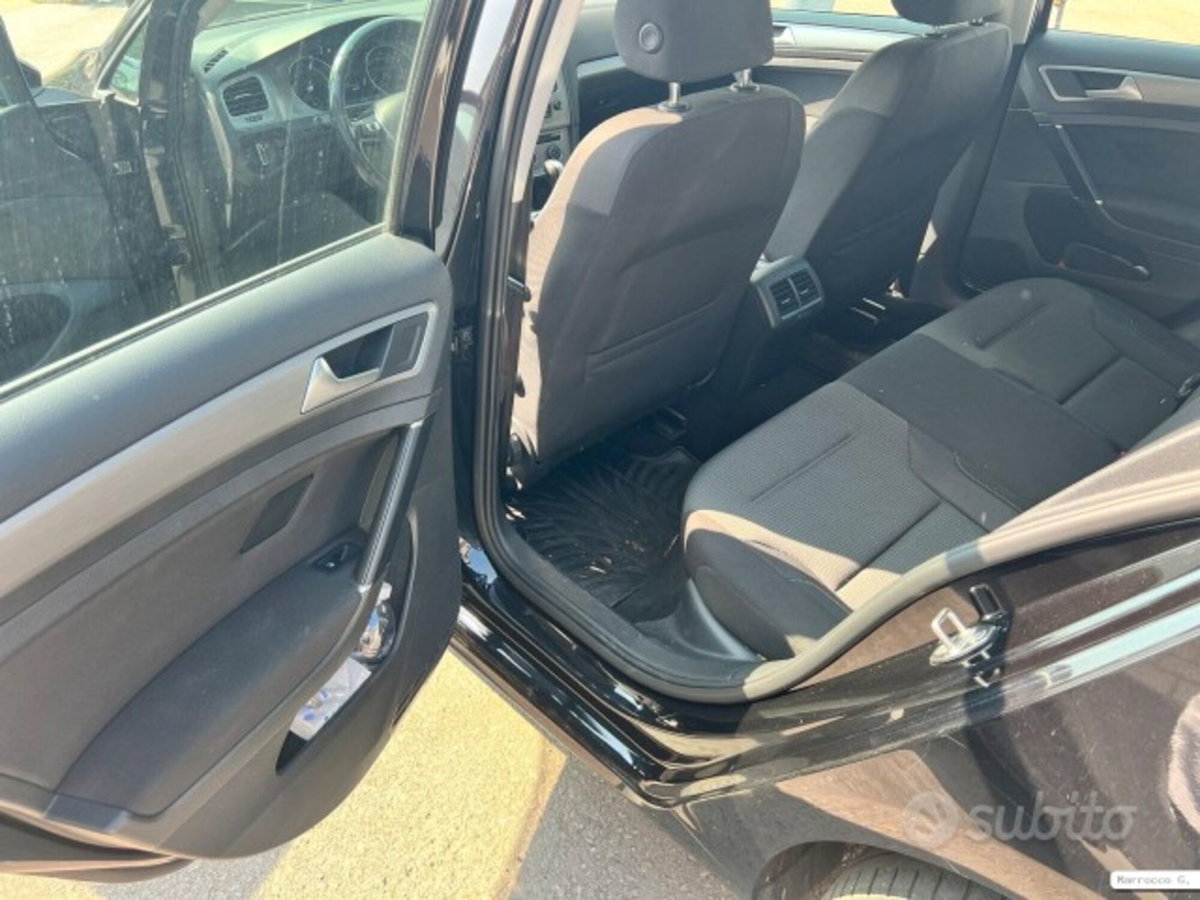 Volkswagen Golf 1.6 BlueTDI 110 CV 5p. Comfortline (10)