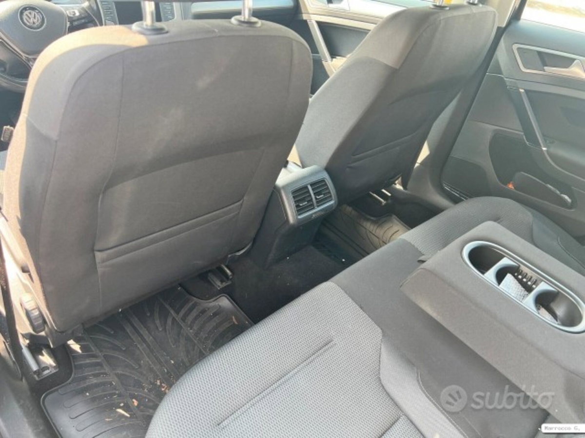 Volkswagen Golf 1.6 BlueTDI 110 CV 5p. Comfortline (12)