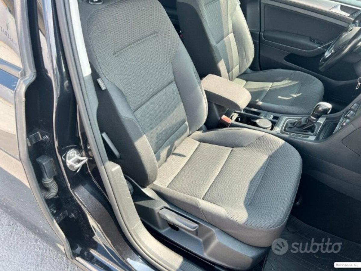 Volkswagen Golf 1.6 BlueTDI 110 CV 5p. Comfortline (16)