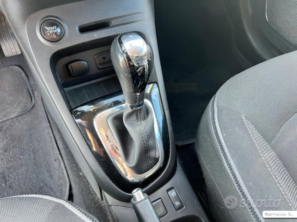 Renault Captur 1.5 dCi 8V 90 CV EDC Energy R-Link (12)