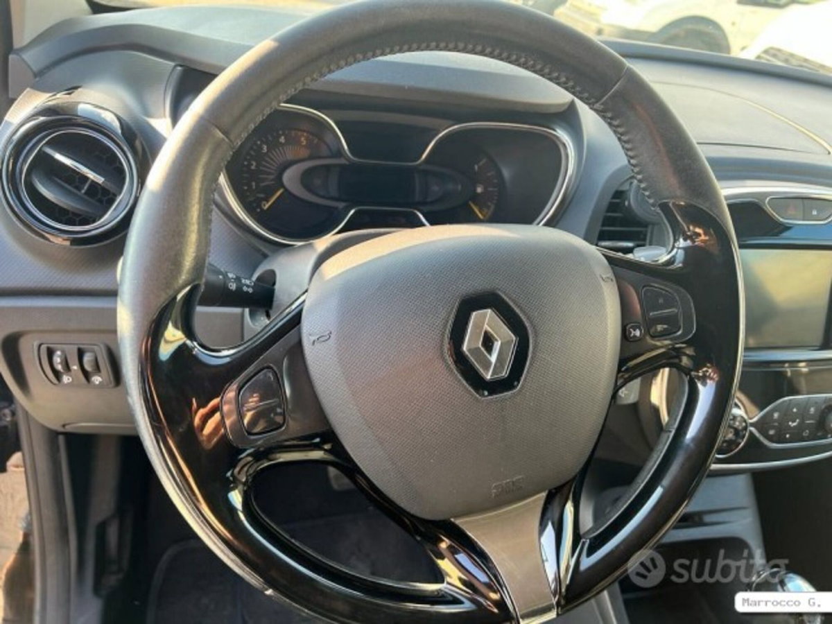Renault Captur 1.5 dCi 8V 90 CV EDC Energy R-Link (18)
