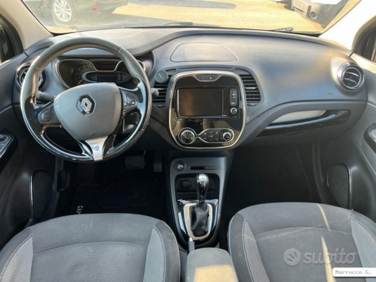 Renault Captur 1.5 dCi 8V 90 CV EDC Energy R-Link (19)