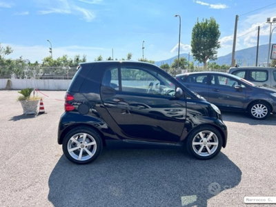 smart Fortwo 1000 52 kW MHD coupé pulse (11)