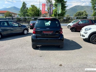 smart Fortwo 1000 52 kW MHD coupé pulse (14)