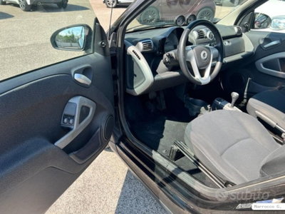 smart Fortwo 1000 52 kW MHD coupé pulse (18)