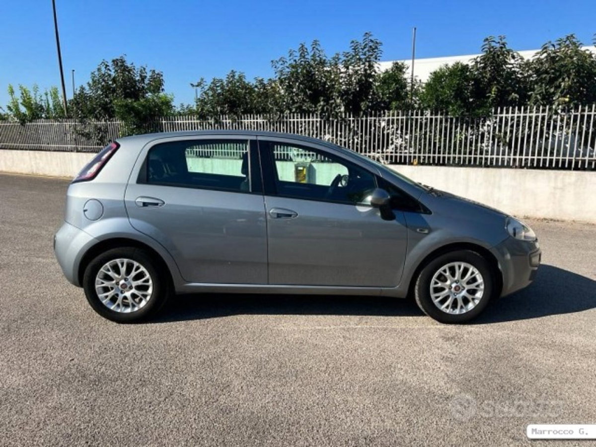 Fiat Punto Evo 1.3 Mjt 75 CV 5 porte Dynamic (5)