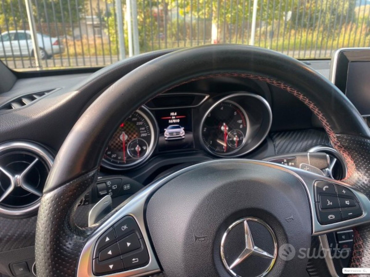 Mercedes-Benz Classe A 200 d Automatic Premium (17)