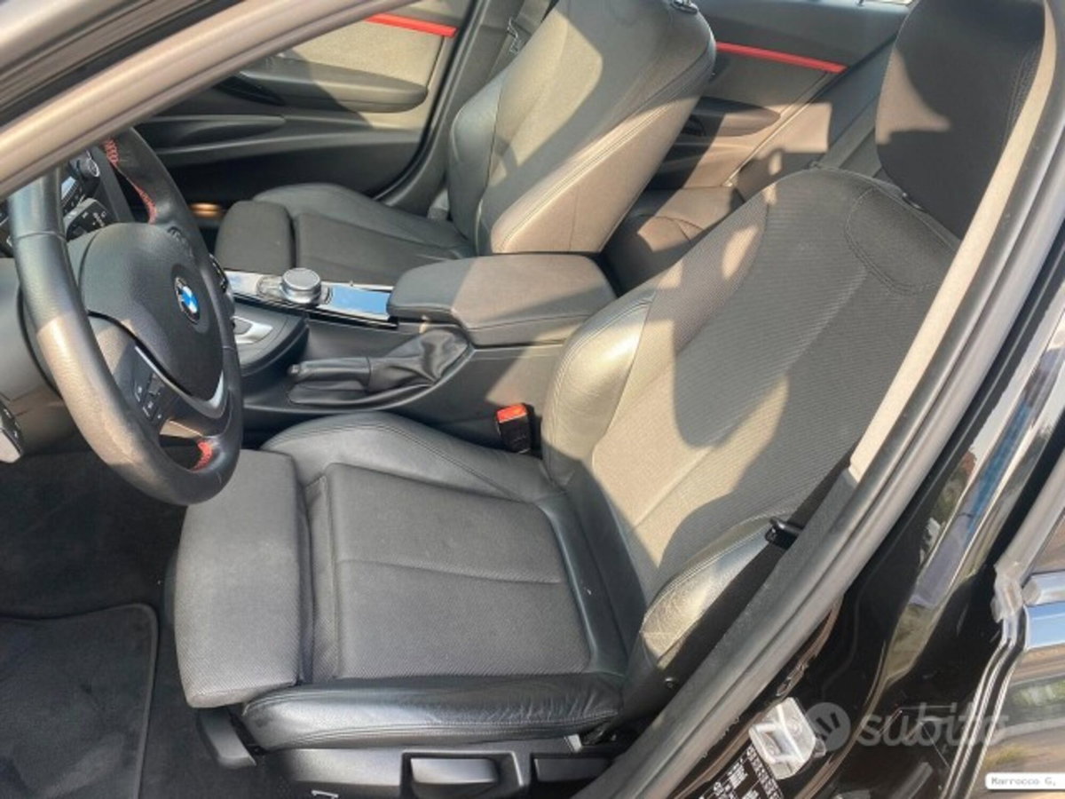 BMW Serie 3 Touring 320d xDrive  Sport (15)