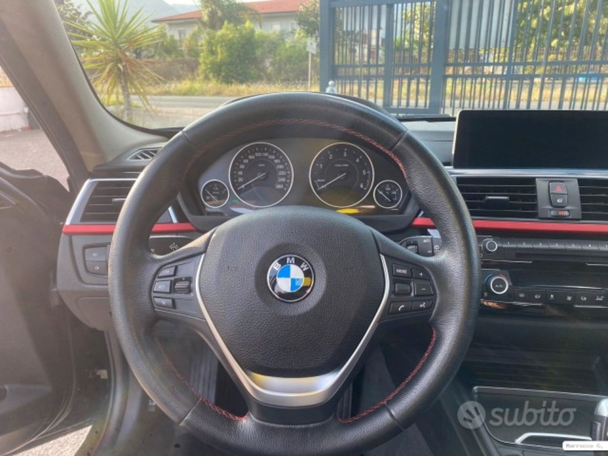 BMW Serie 3 Touring 320d xDrive  Sport (17)