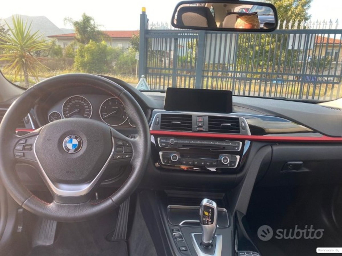 BMW Serie 3 Touring 320d xDrive  Sport (18)