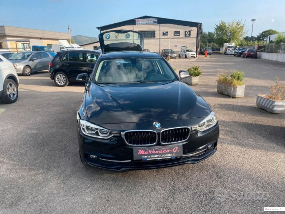 BMW Serie 3 Touring 320d xDrive  Sport (3)