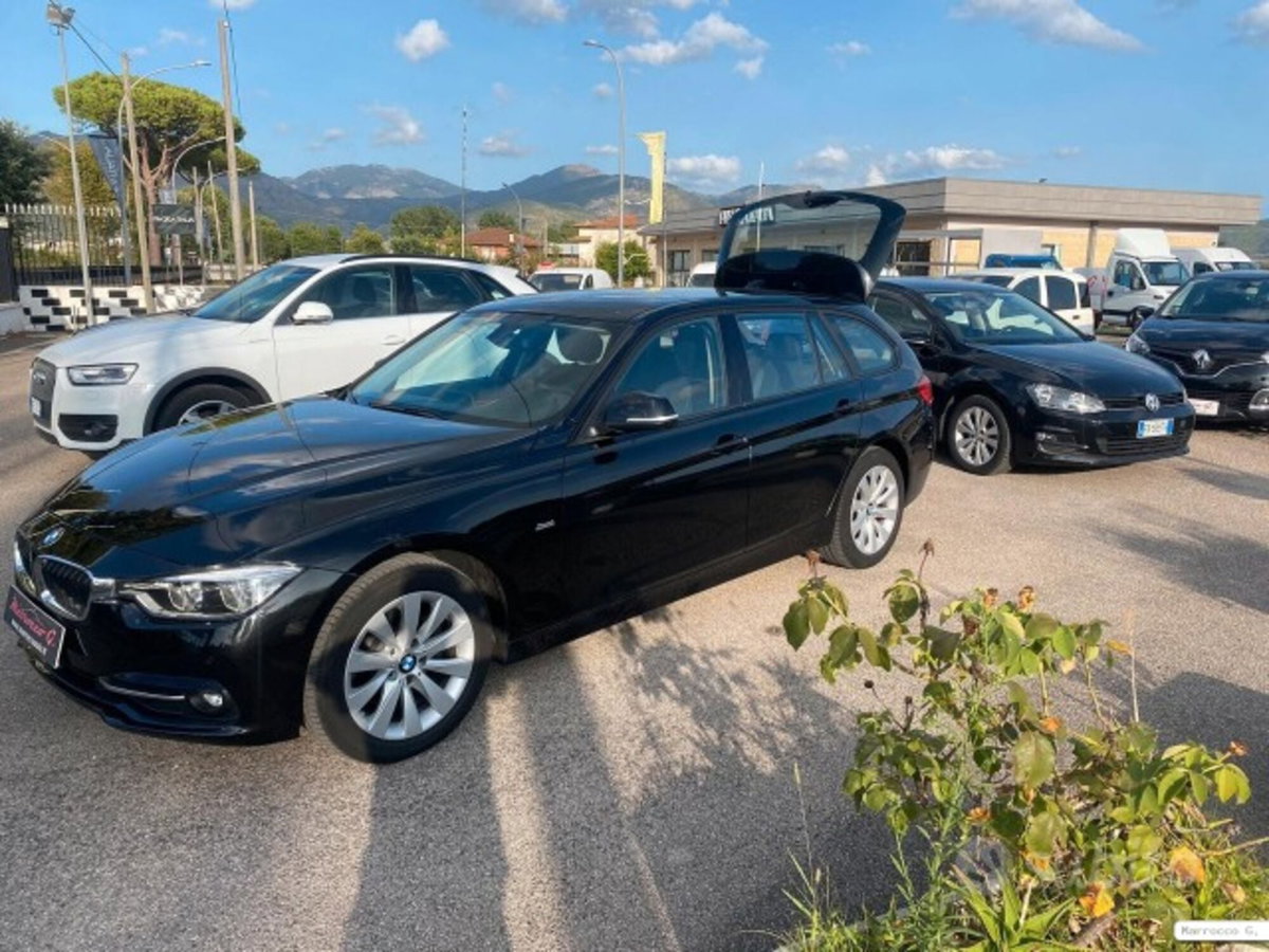 BMW Serie 3 Touring 320d xDrive  Sport (4)