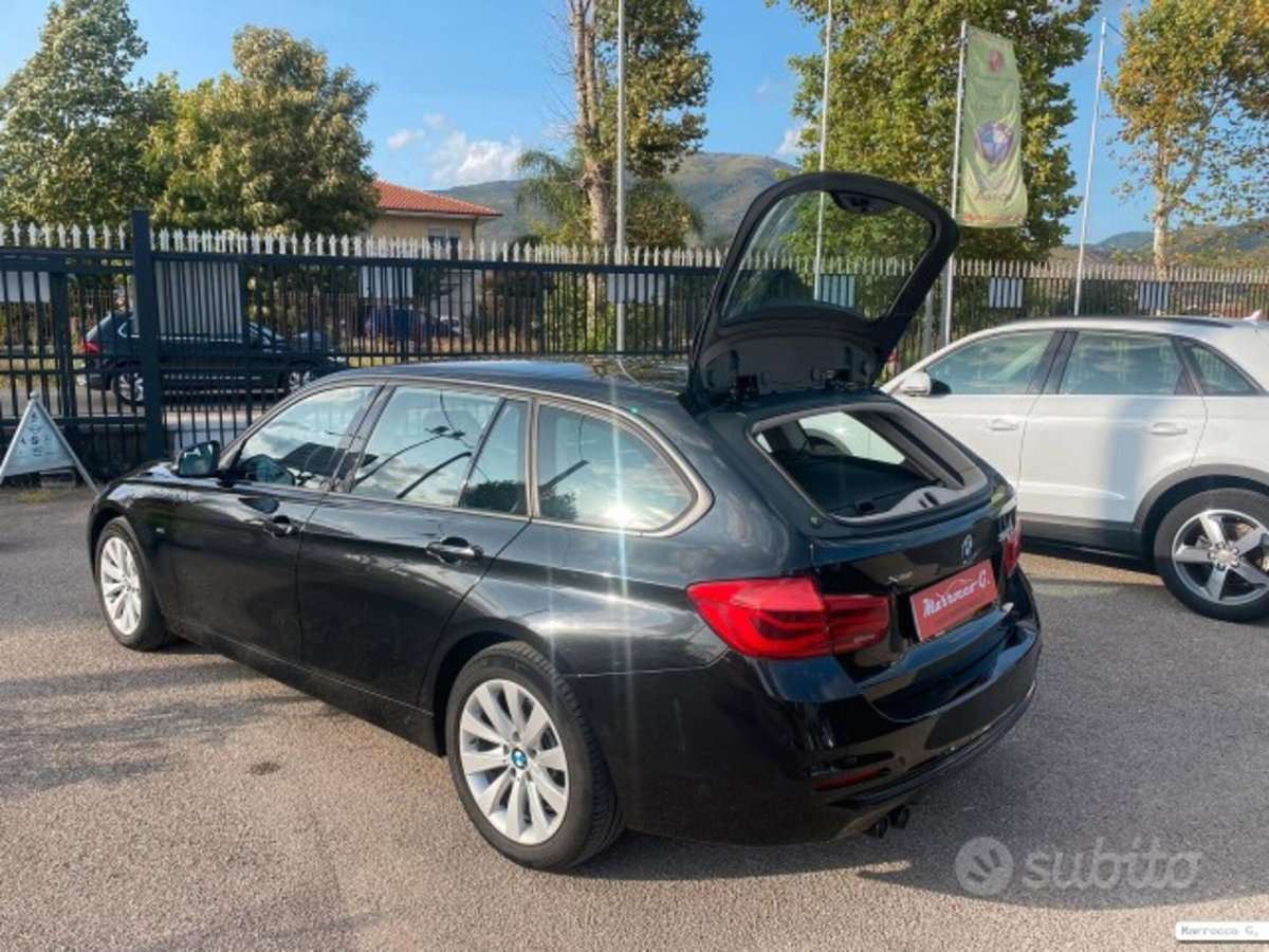 BMW Serie 3 Touring 320d xDrive  Sport (7)