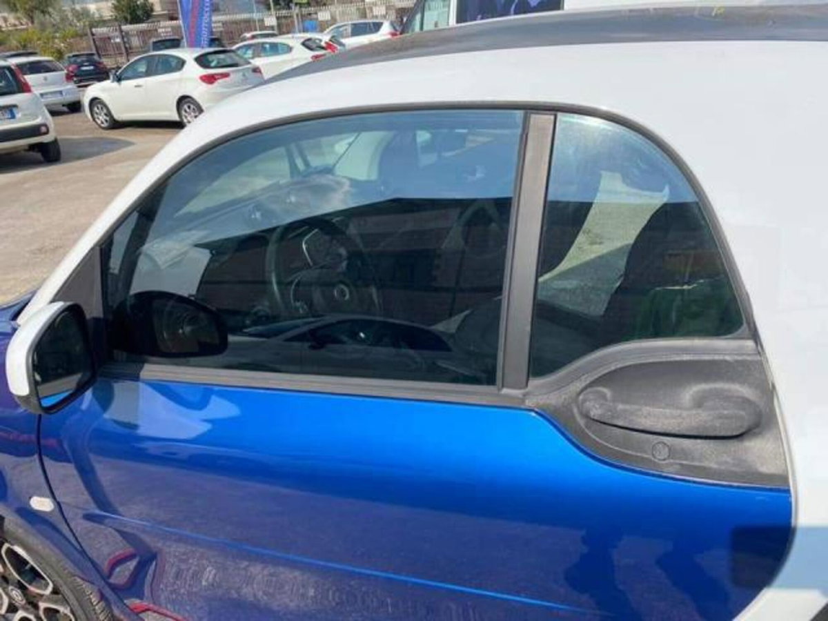 smart Fortwo 70 1.0 twinamic Prime (17)