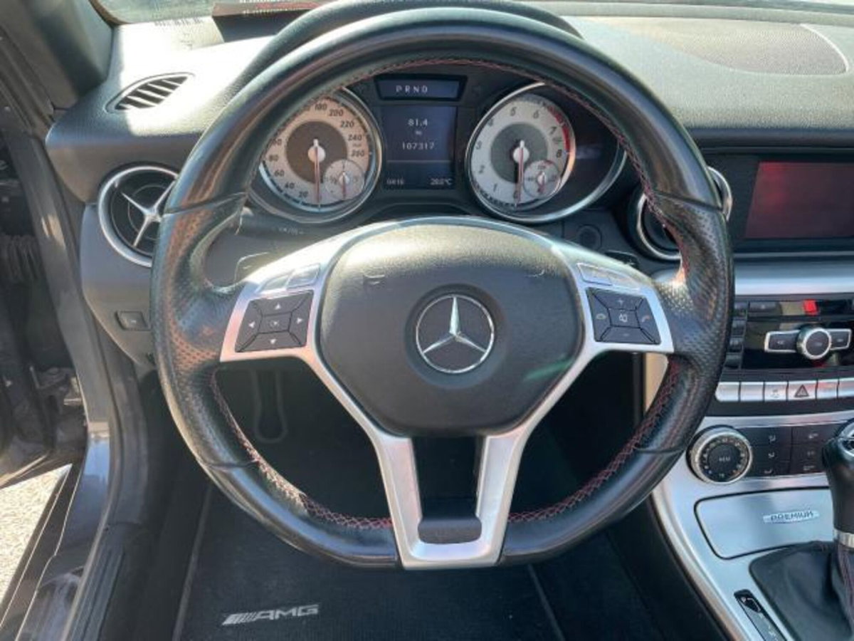 Mercedes-Benz SLK 200 CGI Premium (15)