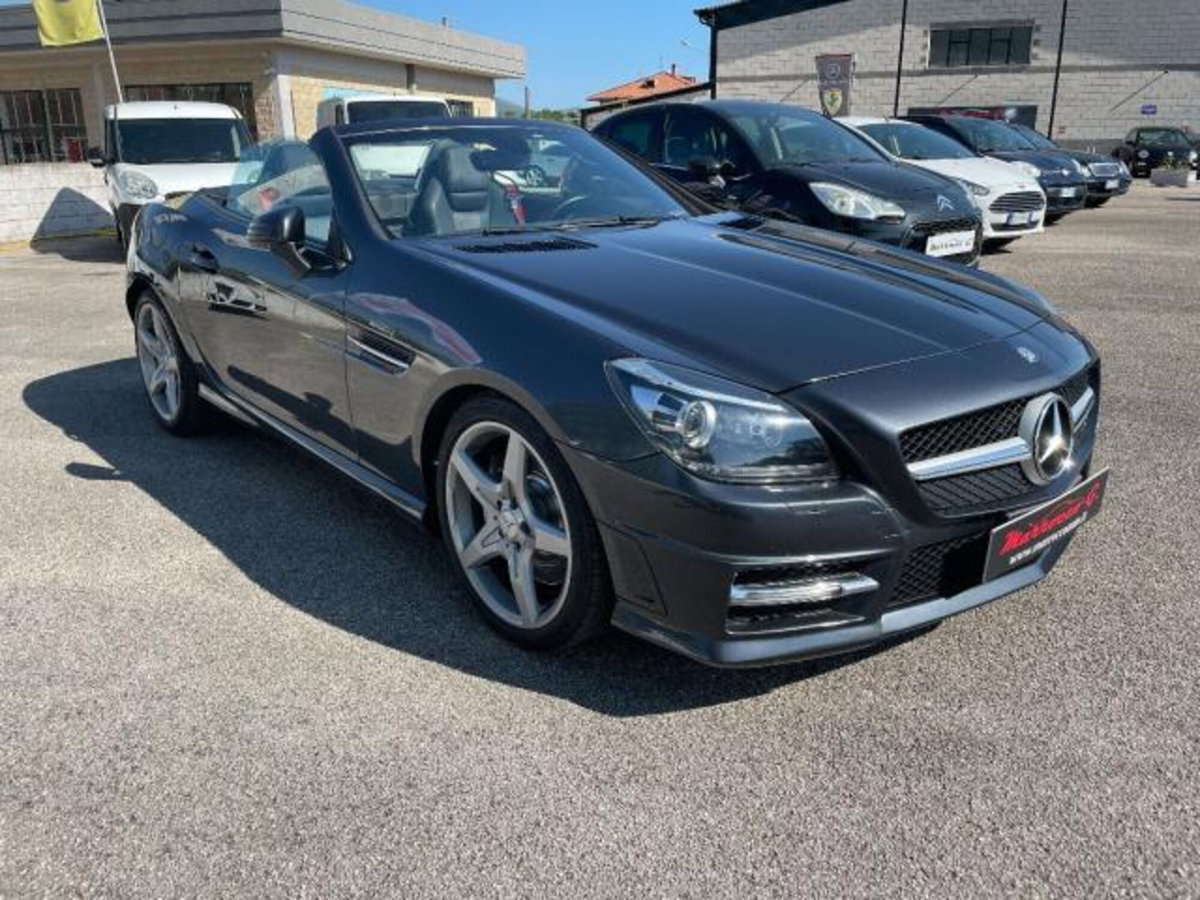 Mercedes-Benz SLK 200 CGI Premium (4)