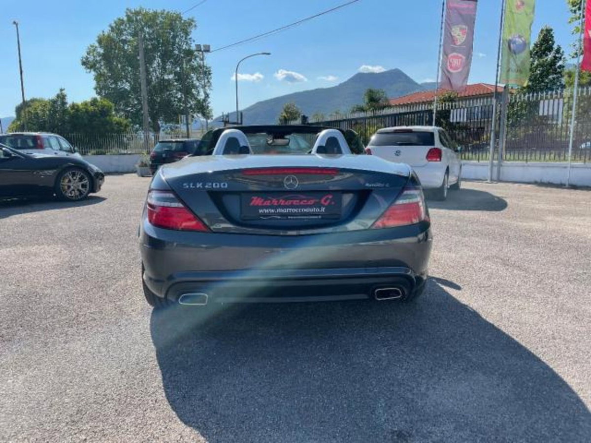 Mercedes-Benz SLK 200 CGI Premium (5)