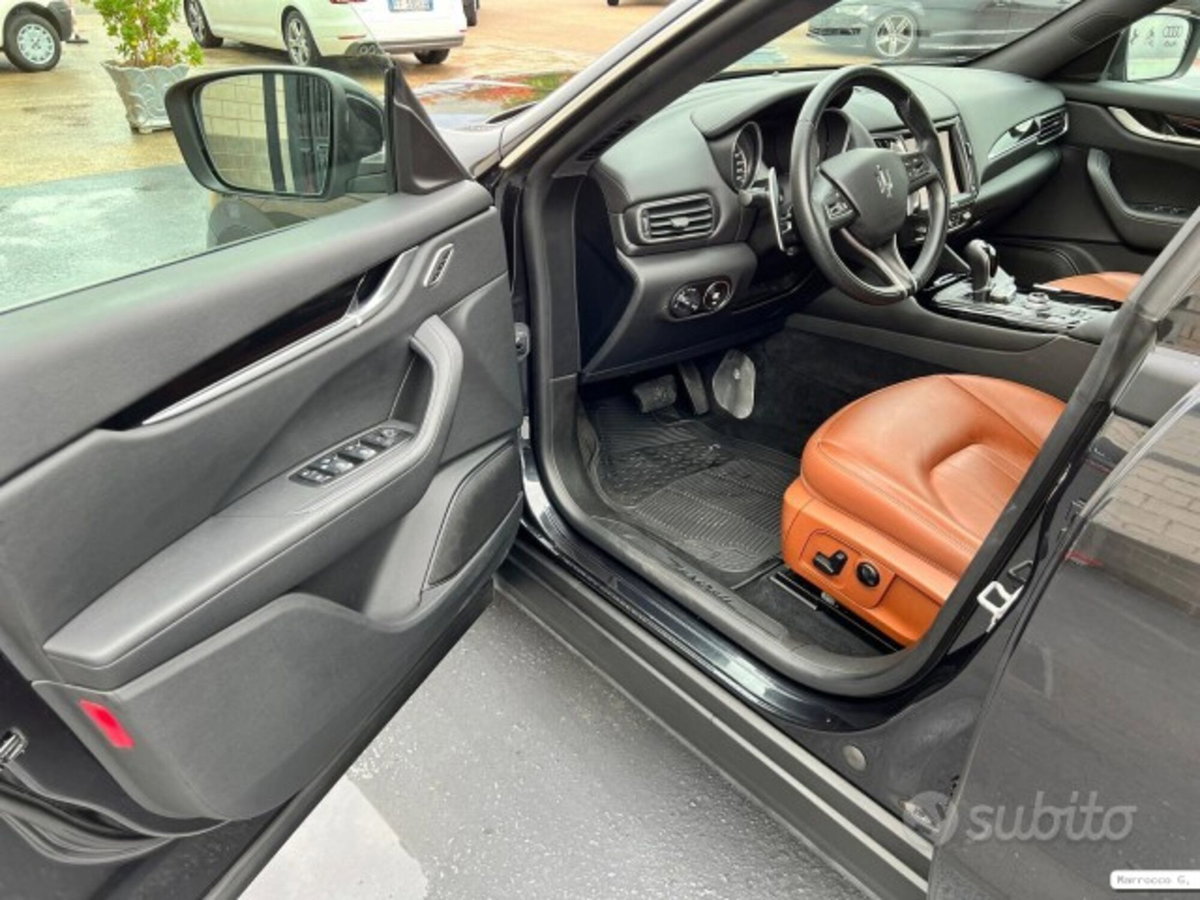 Maserati Levante Levante V6 Diesel AWD Granlusso (16)
