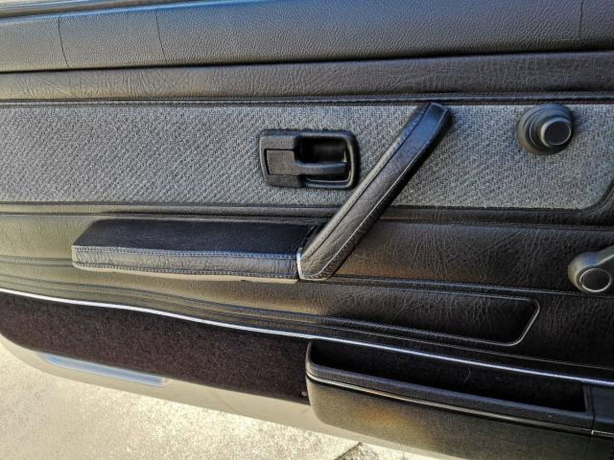 Volkswagen Golf Cabrio 1300 GL (12)