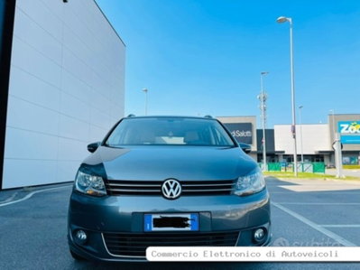Volkswagen Touran 16V TSI 150CV Highline Ecofuel (2)