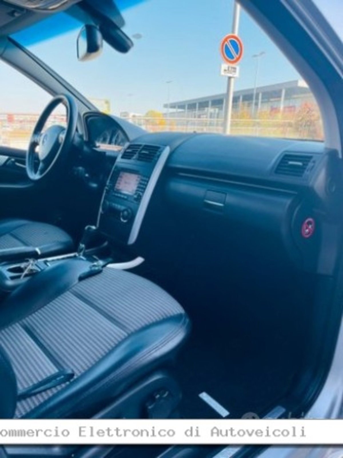 Mercedes-Benz Classe A 200 CDI Avantgarde (10)