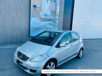 Mercedes-Benz Classe A 200 CDI Avantgarde (2)