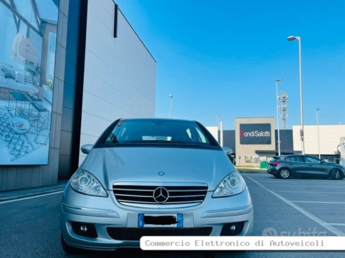 Mercedes-Benz Classe A 200 CDI Avantgarde (3)