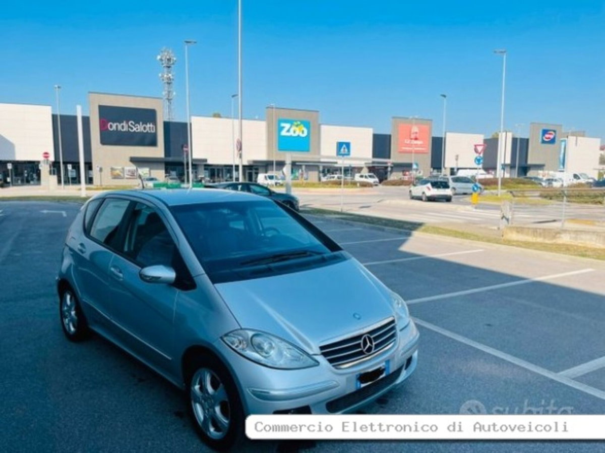 Mercedes-Benz Classe A 200 CDI Avantgarde (4)