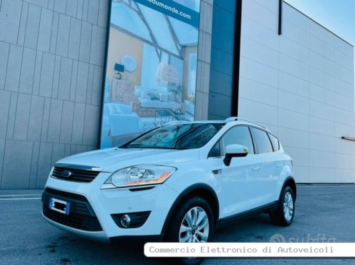 Ford Kuga 2.0 TDCI 140 CV 2WD Titanium