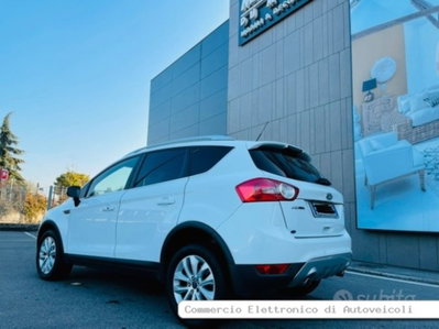 Ford Kuga 2.0 TDCI 140 CV 2WD Titanium (7)