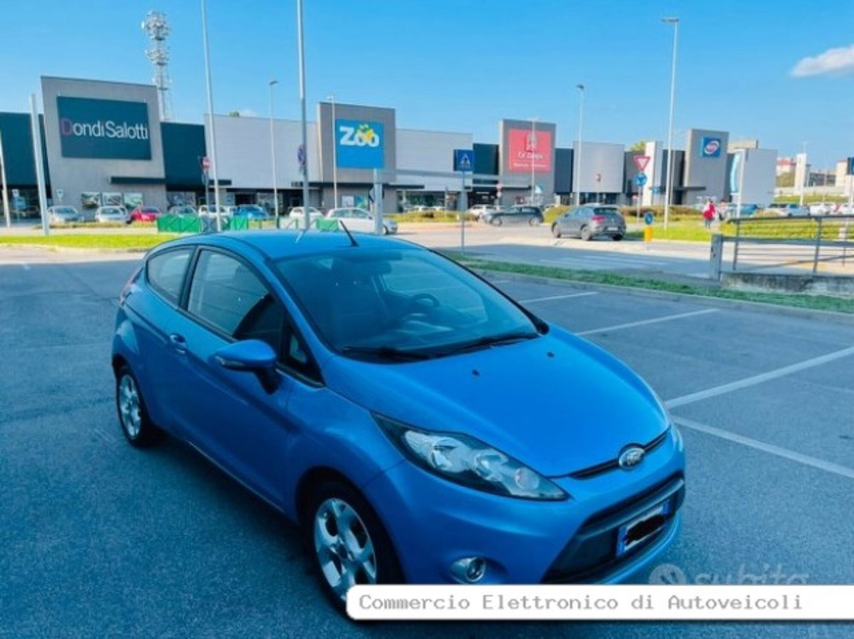 Ford Fiesta 1.4 16V aut. 3p. Titanium