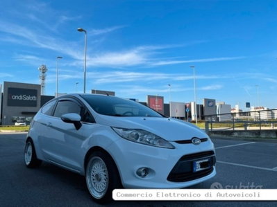 Ford Fiesta 1.4 TDCi 3p. Titanium (4)