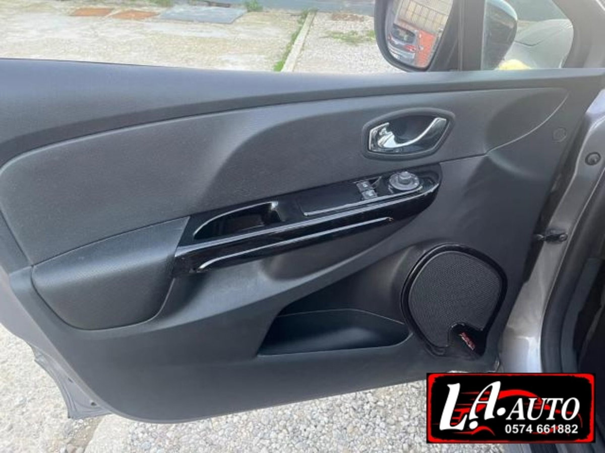 Renault Clio Sporter 1.5 dCi 8V 90CV Start&Stop Energy (5)
