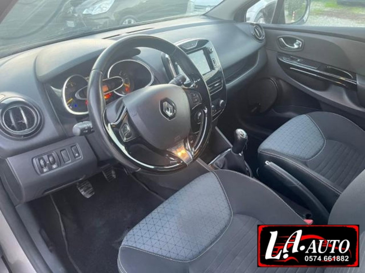 Renault Clio Sporter 1.5 dCi 8V 90CV Start&Stop Energy (9)