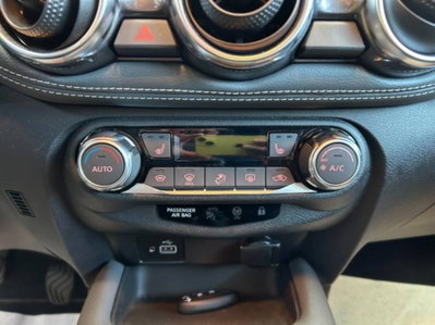 Nissan Juke 1.0 DIG-T 117 CV N-Connecta (20)